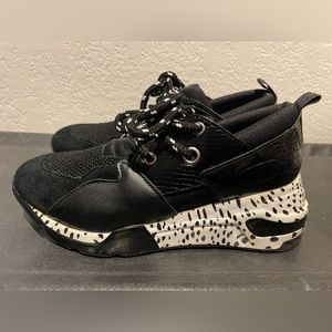 Steven madden sneakers